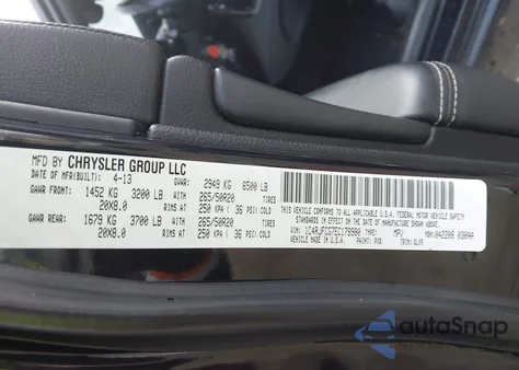 2014 Jeep Grand Cherokee Overland из США, поврежденный, VIN 1C4RJFCG7EC178980